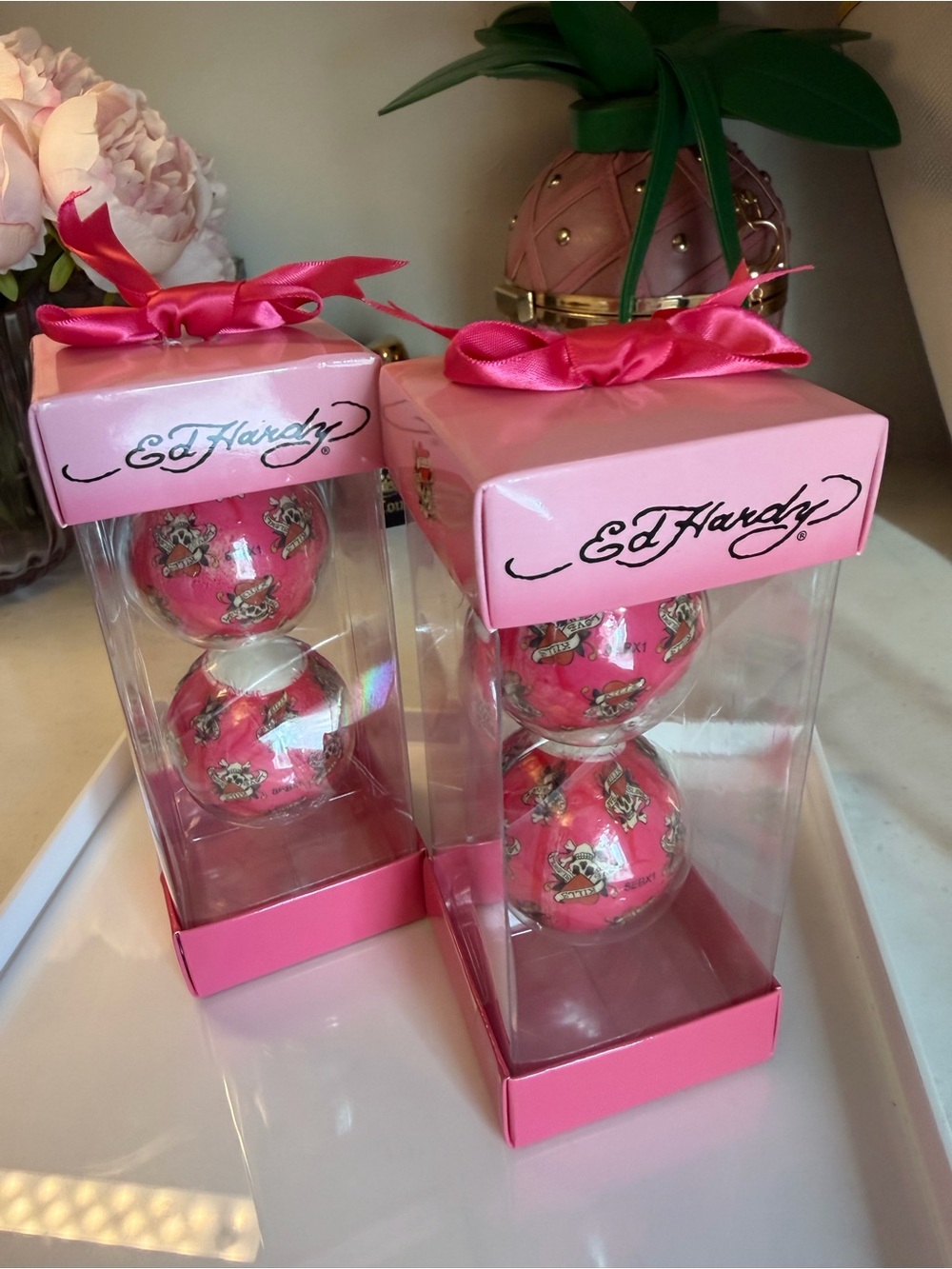 Ed Hardy Pink Bath 4- Bomb boxed Gift Sets with Ribbon Bow